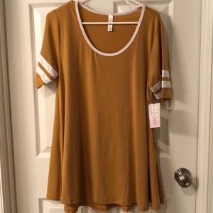 Lularoe Perfect Tee